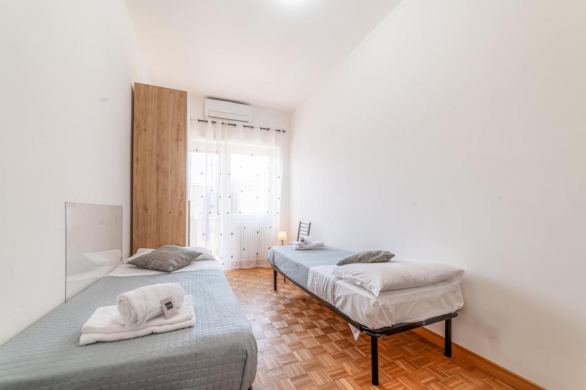 Apartamento Giorgia Flat - Tiburtina Train Station - Wi-Fi Roma Exterior foto